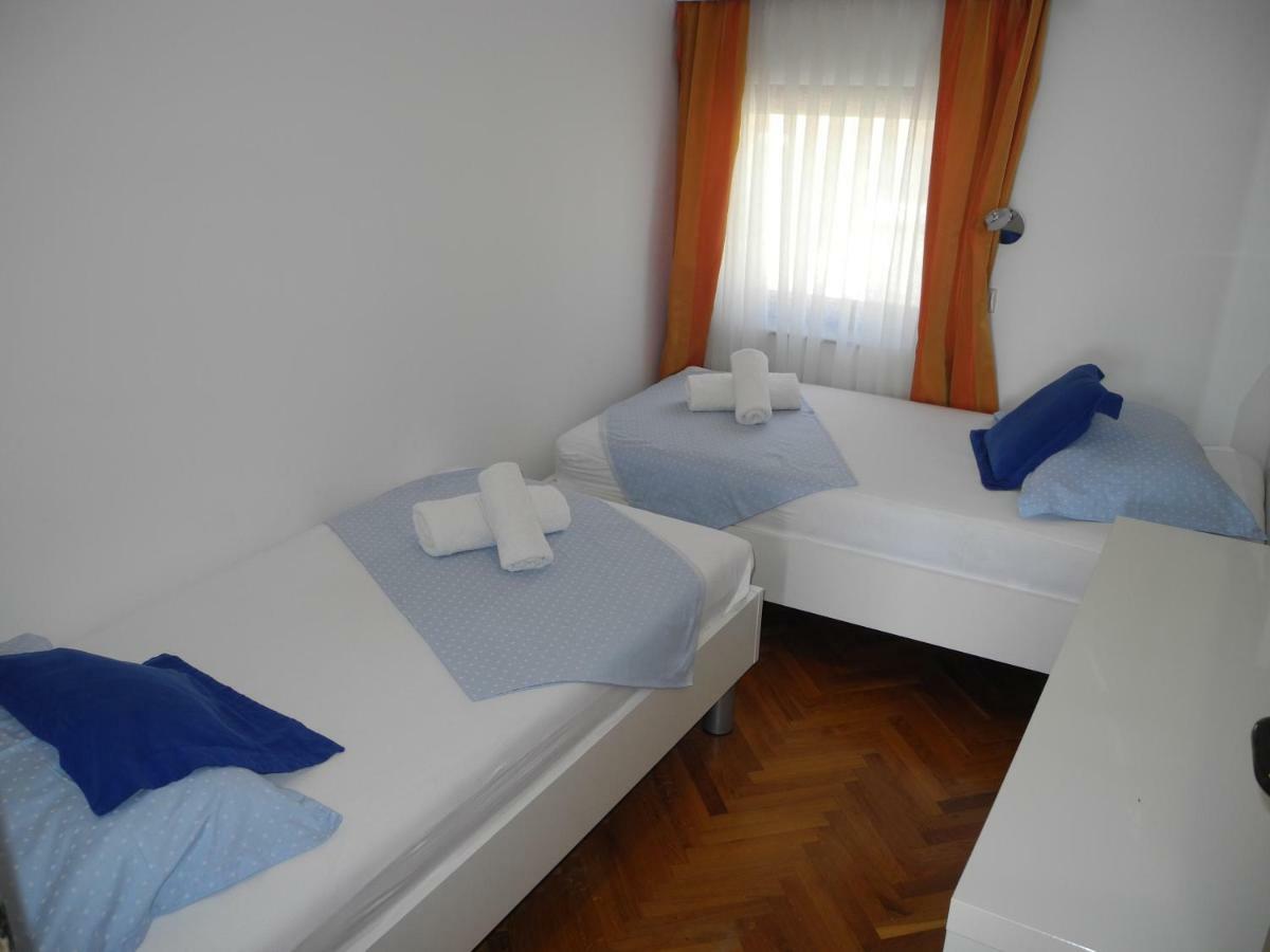 Damir 2+2 More Crikvenica Zewnętrze zdjęcie